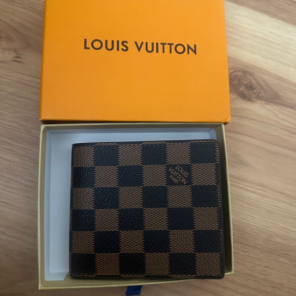 Louis Vuitton Damier Ebene Men's Card Holder Wallet in Brown and Dark Brown